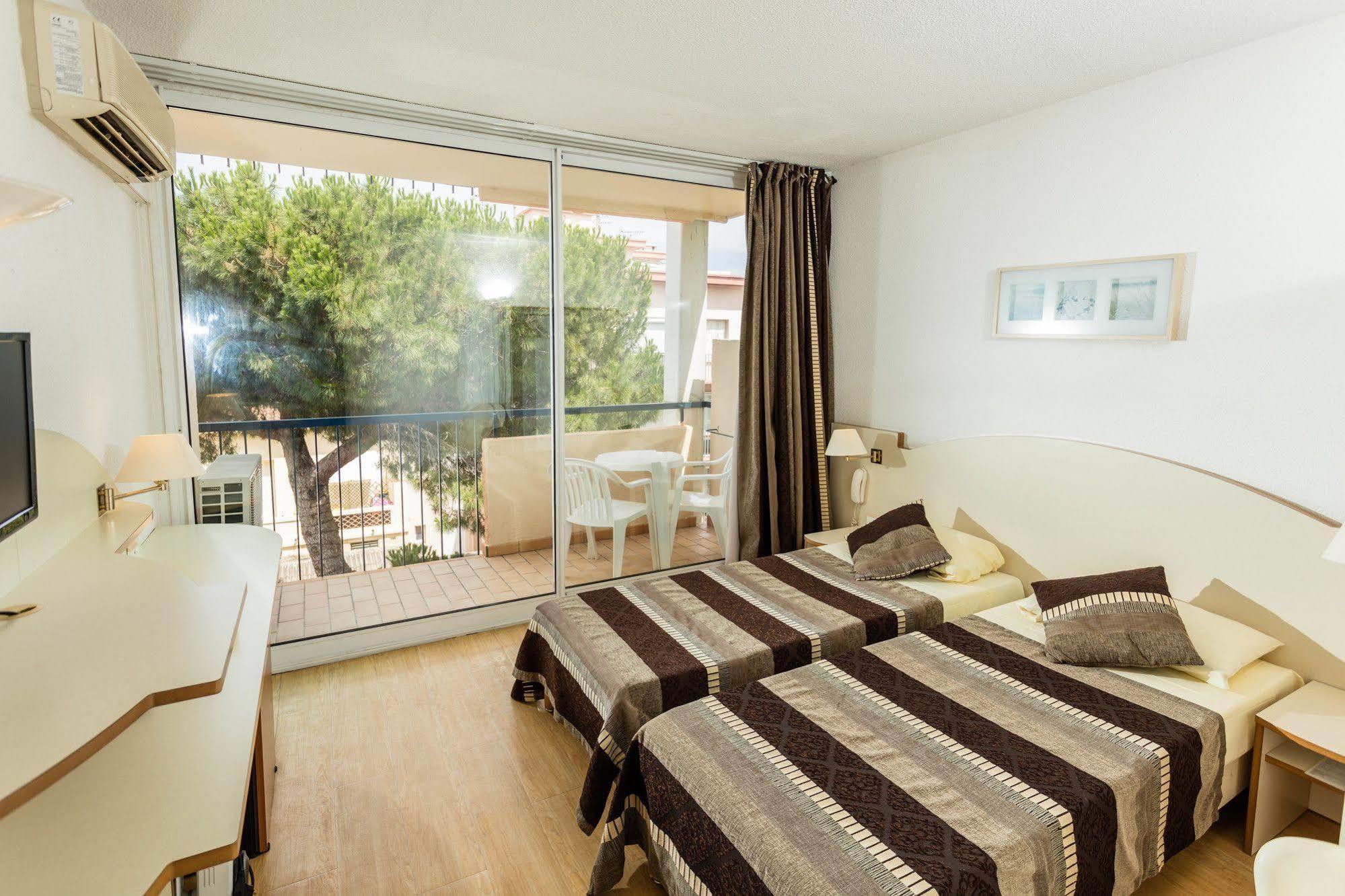 Hotel Centre Plage Аржеле-сюр-Мер Екстер'єр фото